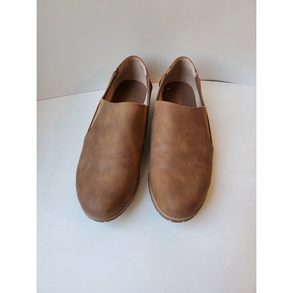 CUSHIONAIRE Women's Duffy Twin Gore Slip on +Memory Foam 10m